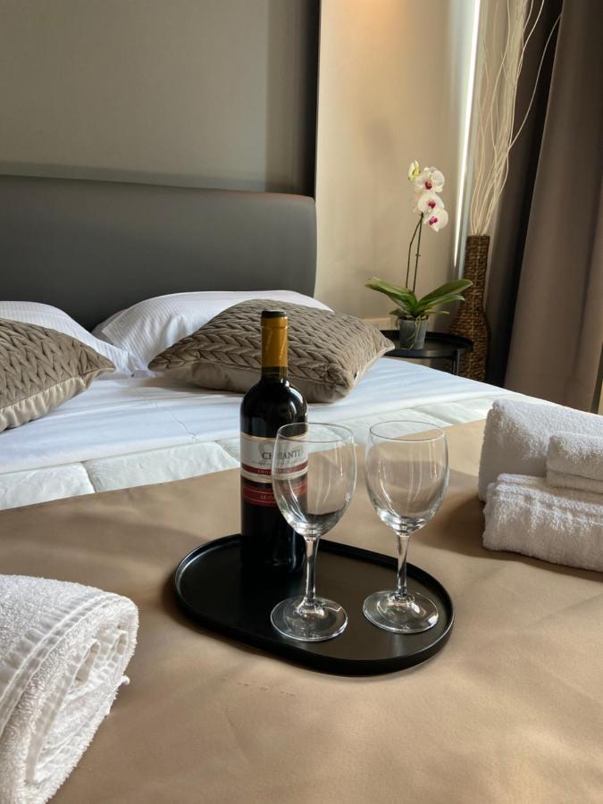 Soha Piazza Di Spagna Boutique 罗马 外观 照片