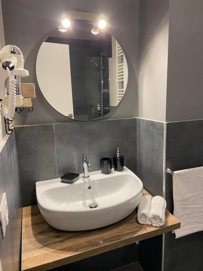 Soha Piazza Di Spagna Boutique 罗马 外观 照片