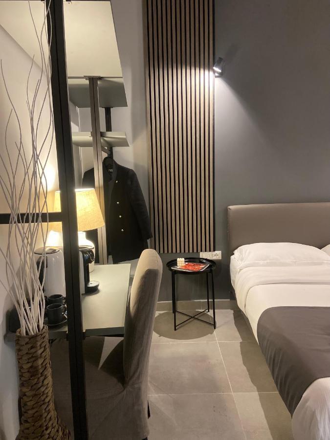 Soha Piazza Di Spagna Boutique 罗马 外观 照片