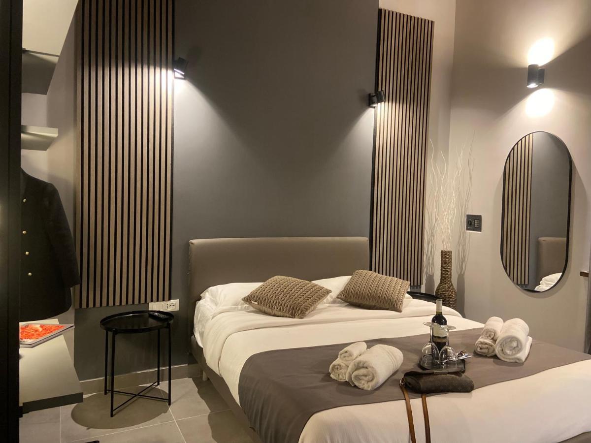 Soha Piazza Di Spagna Boutique 罗马 外观 照片