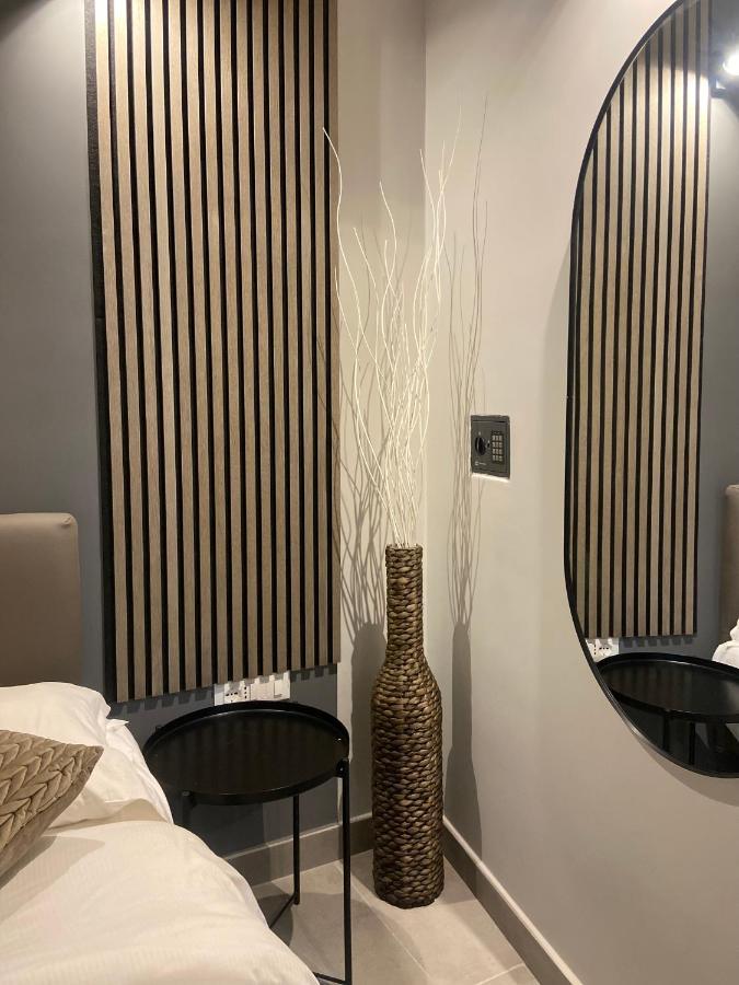 Soha Piazza Di Spagna Boutique 罗马 外观 照片